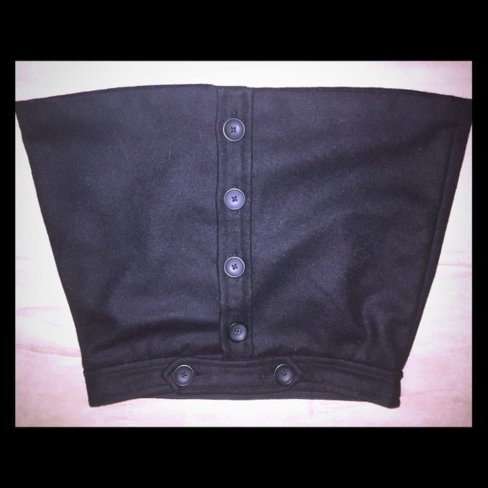 New without tags. Black winter skirt!